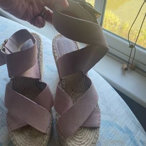 Kenneth Cole Ankle Wrap espadrille